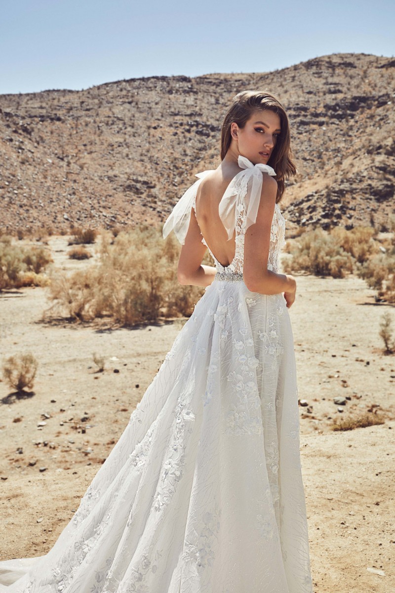 Calla Blanche 2020 Wedding Dresses V Neck Lace Boho Bridal Gowns Beaded Waist Backless A Line Princess Wedding Dress Plus Size