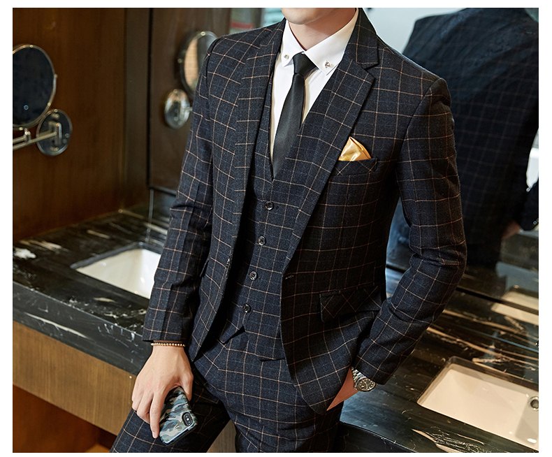 High Quality One Button Blue Plaid Wedding Groom Tuxedos Notch Lapel Groomsmen Men Formal Prom Suits (Jacket+Pants+Vest+Tie) W166
