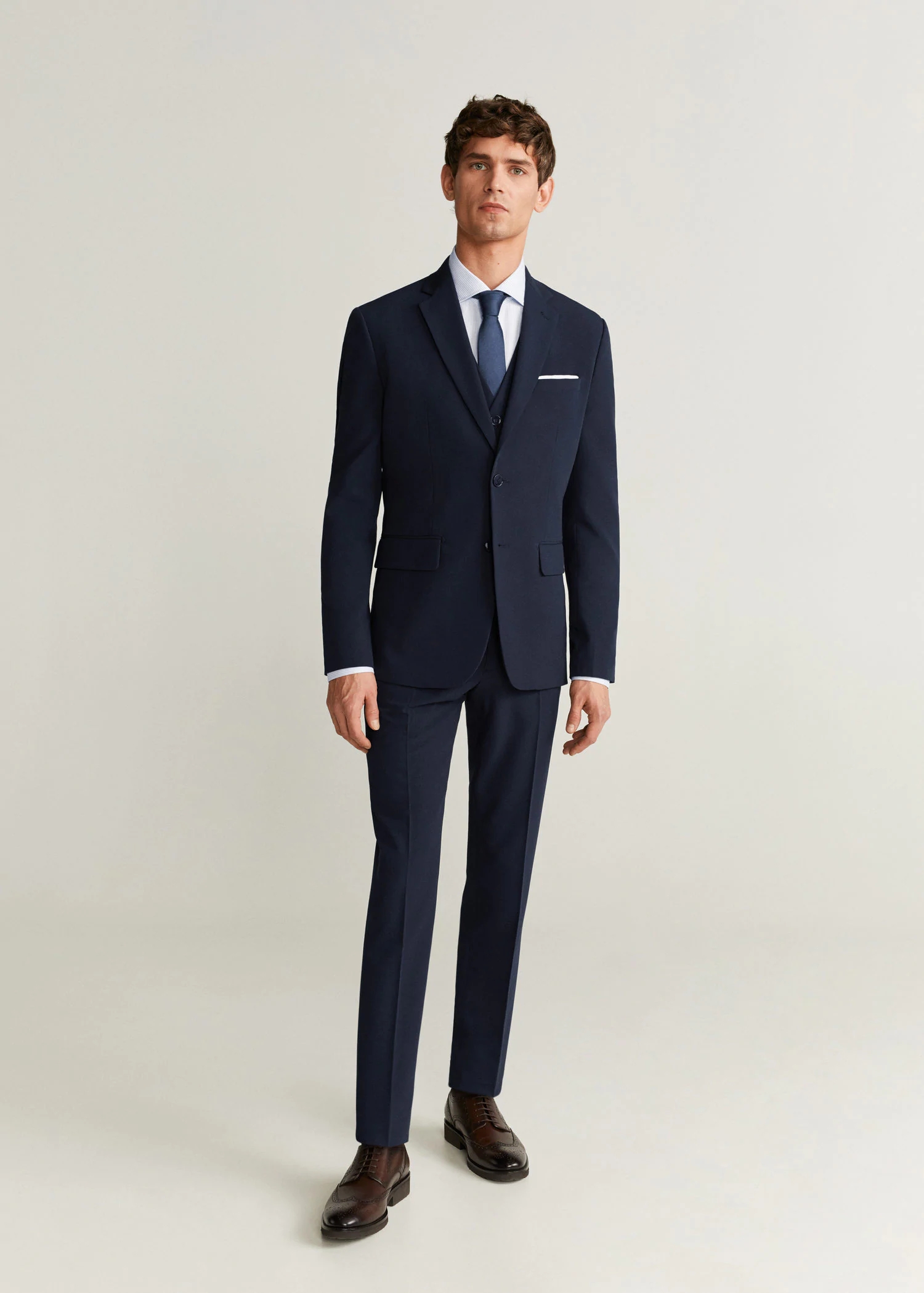 Navy Blue Three Pieces Slim Fit Mens Suits Wedding Grooms Tuxedos Notched Lapel Formal Blazer Prom Suit Jacket Vest And Pants