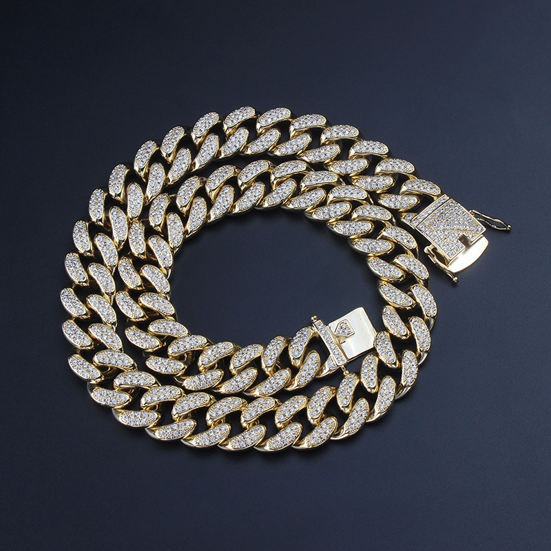 Iced Out Cuban Link Chain Hip Hop Jewelry Mens Luxury Designer Diamond Necklace Bling Statement Rapper Gold Silver Fashion Men Accessories
Iced Out Cuban Link Chain Hip Hop Jewelry Mens Luxury Designer Diamond Necklace Bling Statement Rapper Gold Silver Fashion Men Accessories