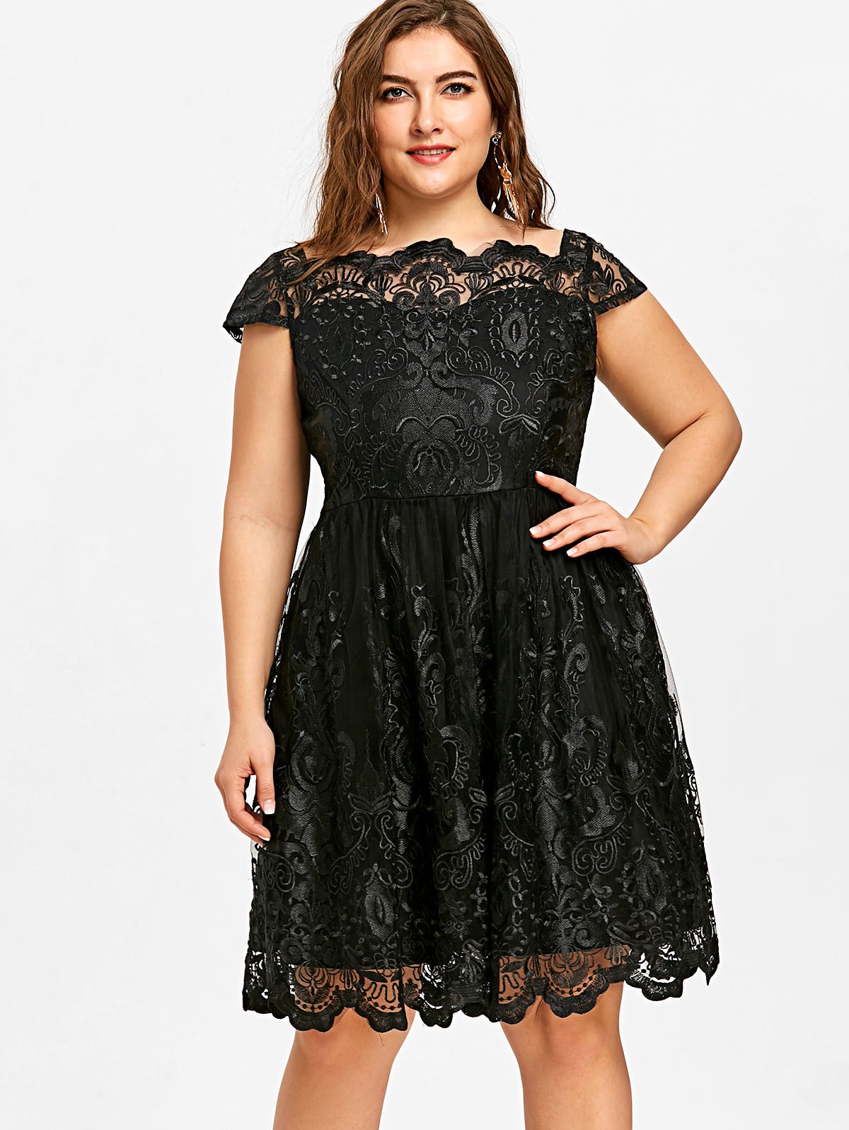 Lace Cheap Black Plus Size Prom Dresses A Line Bateau Neck Evening Gown Knee Length Cap Sleeves Formal Dress