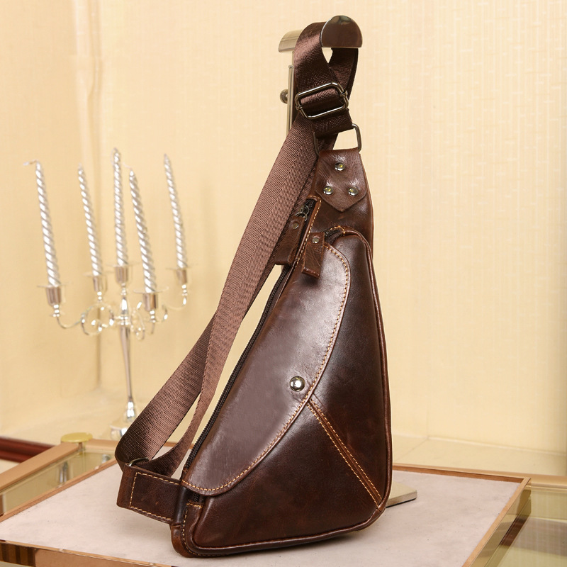 New Multifunctional Unisex Genuine Leather Chest Bag Retro Cow Leather Business Men Bag Pure Color Simple Men's Shoulder, Black
New Multifunctional Unisex Genuine Leather Chest Bag Retro Cow Leather Business Men Bag Pure Color Simple Men's Shoulder, Black