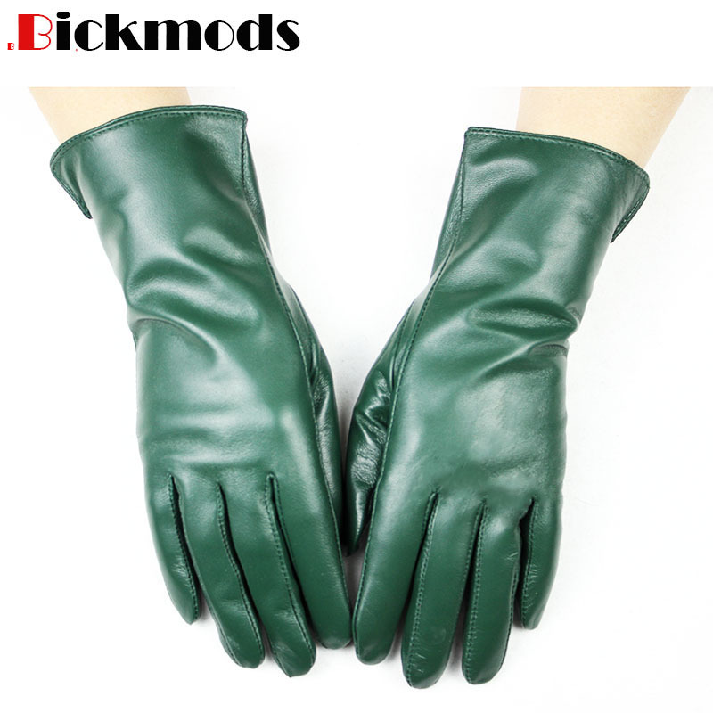 New sheepskin gloves women' straight-line style wool lining color warm autumn and winter ladies leather mittens free shipping CJ191225, Blue;gray
New sheepskin gloves women' straight-line style wool lining color warm autumn and winter ladies leather mittens free shipping CJ191225, Blue;gray
