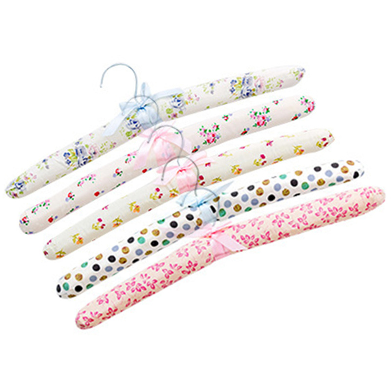 5 Pieces Non-slip Flower Fabric Wooden Hangers Non-slip Clothes Hangers Drying Clothes for Mixed Color Pretty
5 Pieces Non-slip Flower Fabric Wooden Hangers Non-slip Clothes Hangers Drying Clothes for Mixed Color Pretty