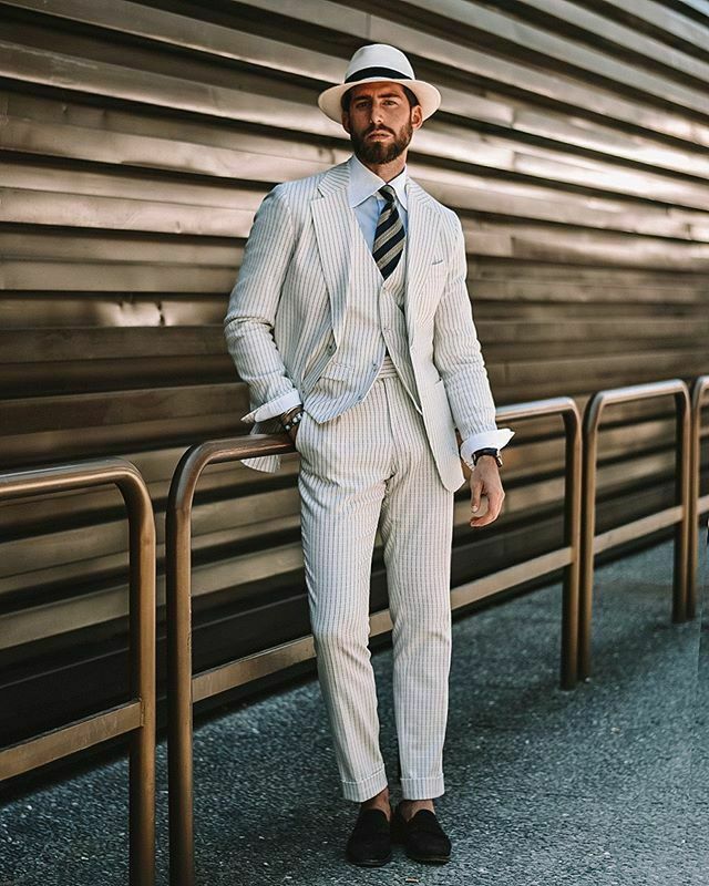 Cusatom Made 2020 Groom Tuxedos Mens Black Striped White Suits For Men Stylish 3 Pieces Formal Party Prom Tuxedos