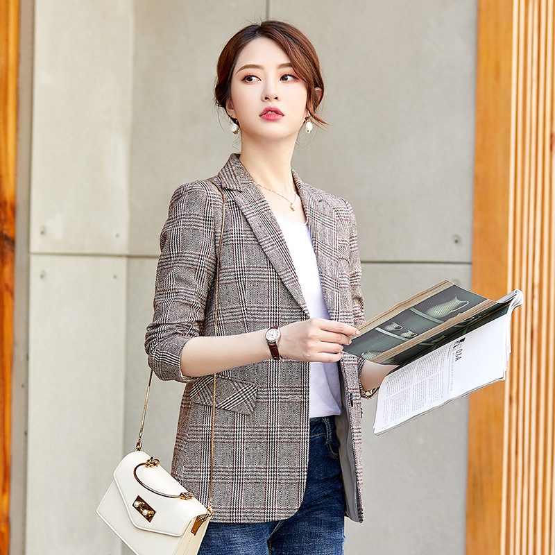 Women' jacket 2019 autumn new casual fashion temperament loose lattice single-breasted small suit women' shirt
Women' jacket 2019 autumn new casual fashion temperament loose lattice single-breasted small suit women' shirt