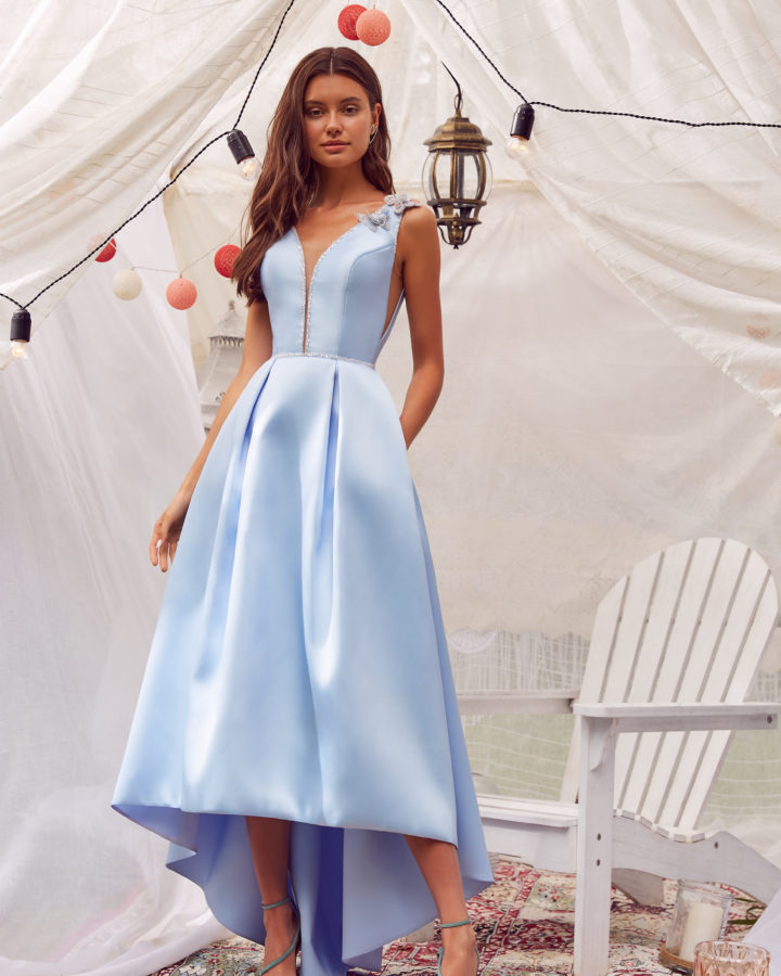 2020 High Low Evening Dresses V Neck Floral Appliqued Beaded Sleeveless Prom Dress Backless Ruffle Custom Made Sky Blue Formal Party Gown