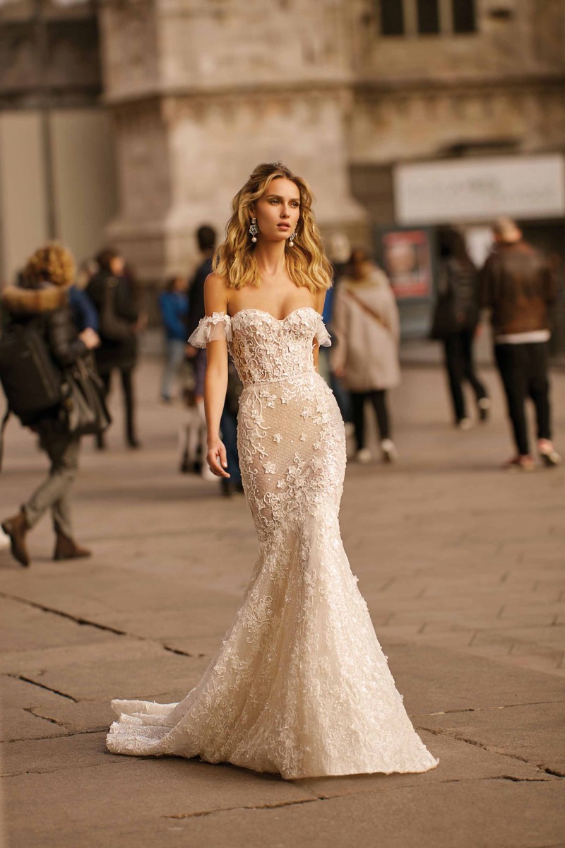 Berta Wedding Dresses Off Shoulder 3D Lace Appliques Beads Sequins Mermaid Bridal Gowns 2020 Backless Wedding Dress Robe De Mariee