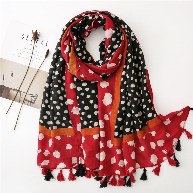 Fashion lady scarf leopard scarf autumn soft wrap cotton linen woman scarf long paragraph shawl Muslim headscarf wave
