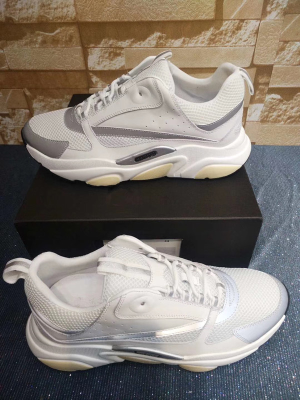 Dio Women and men Sneaker fashion Luxurys Designers Casual shoes for woman more colour Platform Trainers Walking sneakers size 35-45, Choose the color
Dio Women and men Sneaker fashion Luxurys Designers Casual shoes for woman more colour Platform Trainers Walking sneakers size 35-45, Choose the color