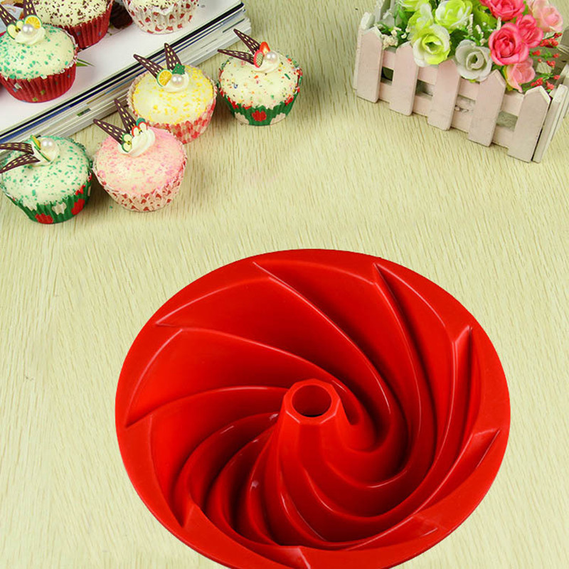 Useful Large Spiral Shape Bundt Cake Pan Bread Chocolate Bakeware Silicone Mold Bread Fondant Cake Pan Mold DIY Baking Tools