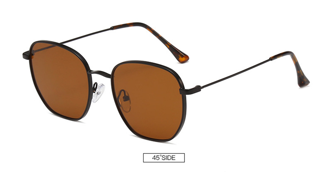 Fashion Sunglasses Women Trend Female Metal Sun Glasses Goggles Eyeglasses Unisex Lady Style UV400 Eyeglasses 0019
Fashion Sunglasses Women Trend Female Metal Sun Glasses Goggles Eyeglasses Unisex Lady Style UV400 Eyeglasses 0019