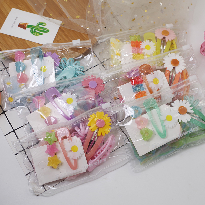 6 Pcs Korea Children Simple Cute Colorful Flower Rubber Band Hairpins Fashion Sweet Girl Princess BB Clip Hair Accessories Set
6 Pcs Korea Children Simple Cute Colorful Flower Rubber Band Hairpins Fashion Sweet Girl Princess BB Clip Hair Accessories Set