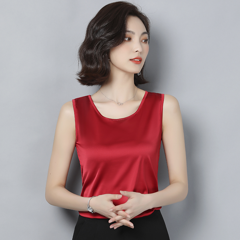 Korean Silk Women Tops Woman Satin Silk Tank Tops Woman Sleeveless Satin Camisole Women Solid Tank Top Plus Size Lady White Top, Armygreen
Korean Silk Women Tops Woman Satin Silk Tank Tops Woman Sleeveless Satin Camisole Women Solid Tank Top Plus Size Lady White Top, Armygreen