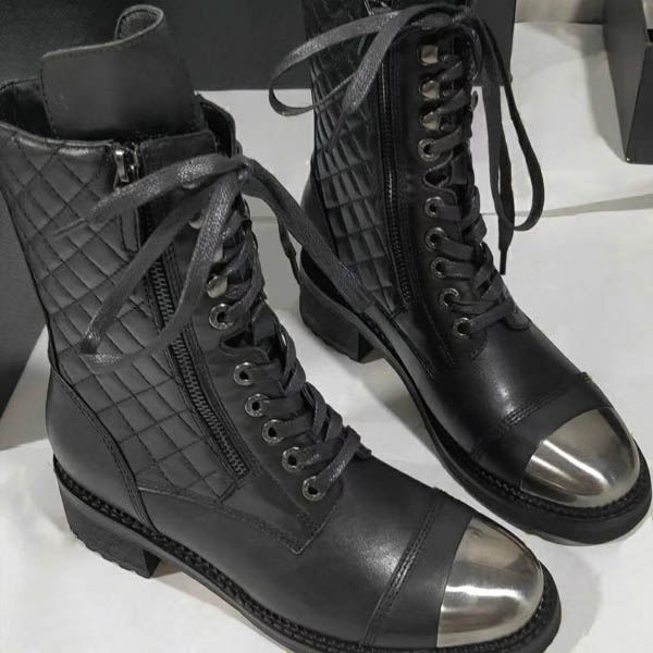 International big highItalian leather pointed fashion short boots party black high heel women's boots designer shoes, Black1
International big highItalian leather pointed fashion short boots party black high heel women's boots designer shoes, Black1