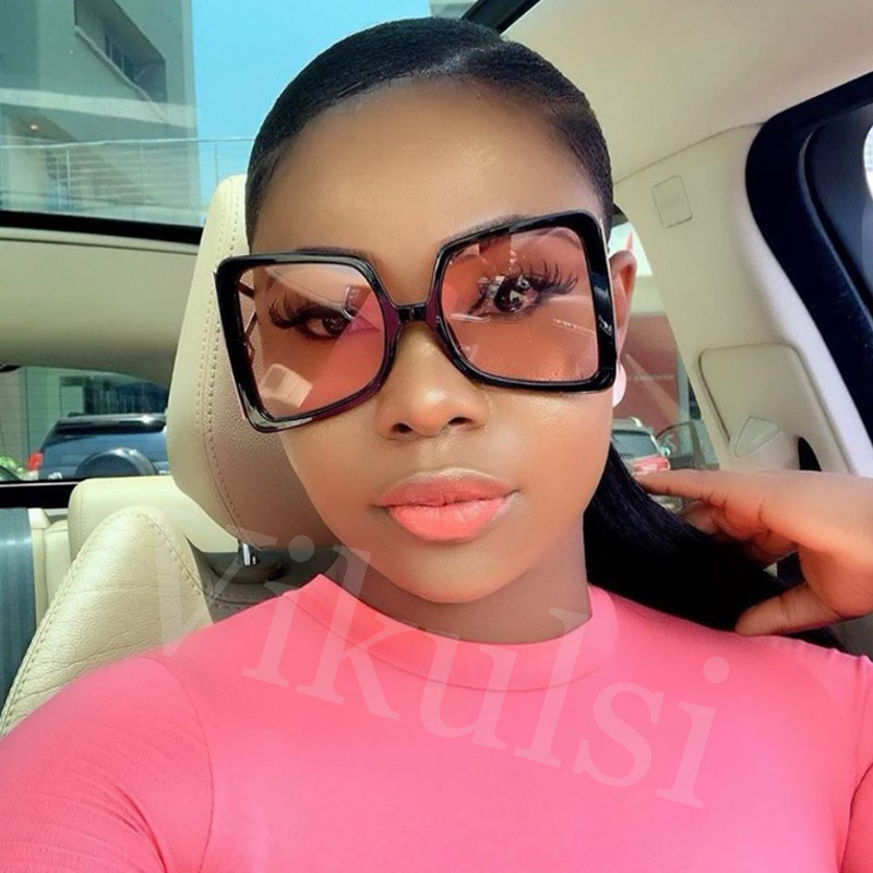 Fashion Oversized Sunglasses Women Vintage Brand Black Pink Sun Glasses Square Sunglasses Women Men Metal Bee Legs Shades UV400, White;black
Fashion Oversized Sunglasses Women Vintage Brand Black Pink Sun Glasses Square Sunglasses Women Men Metal Bee Legs Shades UV400, White;black