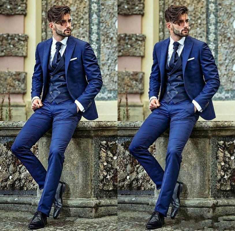 High Quality Blue Wedding Groom Tuxedos Peak Lapel Groomsmen Men Formal Prom Suits Bridegroom (Jacket+Pants+Vest+Tie) W100