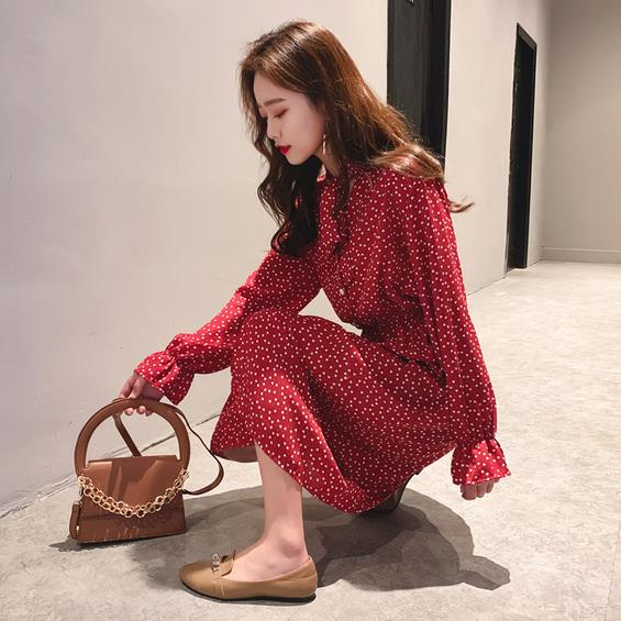 Mori Girl Spring Summer Women Long Red Dress Bow Collar Floral Print Split Elegant Dress Chic Sweet Chiffon Midi Dresses AE747
Mori Girl Spring Summer Women Long Red Dress Bow Collar Floral Print Split Elegant Dress Chic Sweet Chiffon Midi Dresses AE747