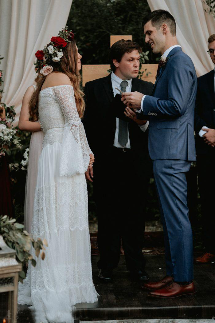 Bohemian Plus Size Lace Wedding Dresses With Long Sleeves Off The Shoulder Beach Bridal Gowns A Line Floor Length Boho Vestido De Novia