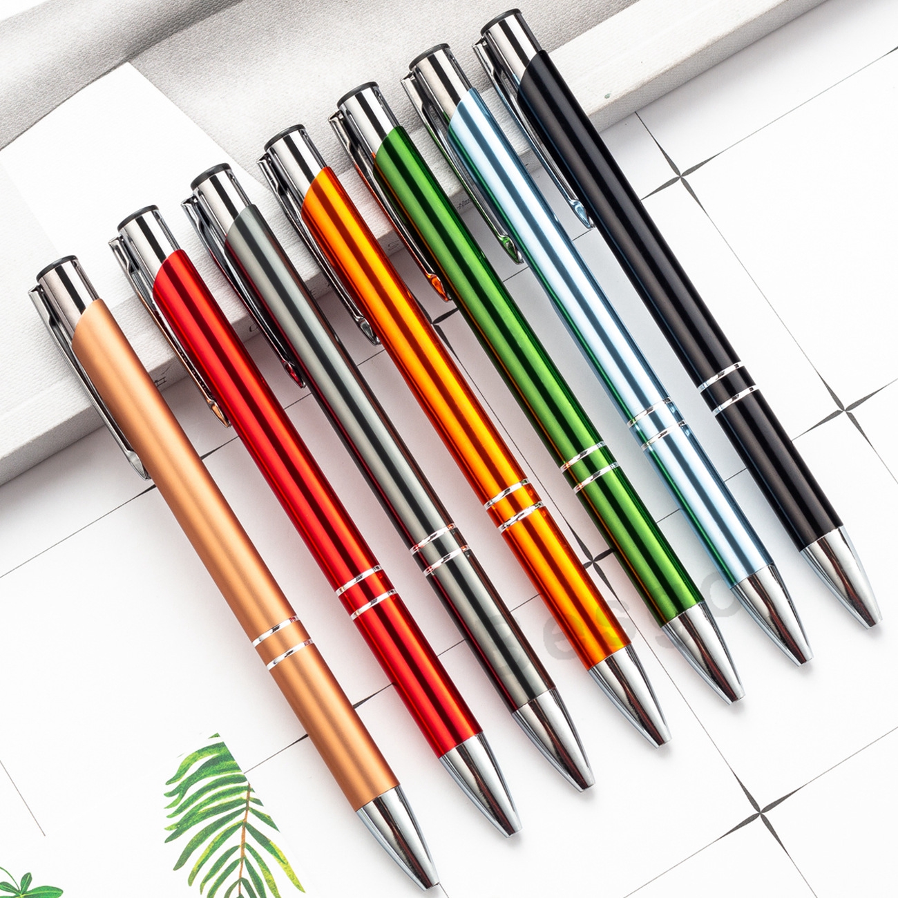 New Metal Ballpoint Pens Ballpen Ball Pen Signature Business Pen Office School Student Stationery Gift 13 Colors Customizable DBC BH2714, As picture
New Metal Ballpoint Pens Ballpen Ball Pen Signature Business Pen Office School Student Stationery Gift 13 Colors Customizable DBC BH2714, As picture