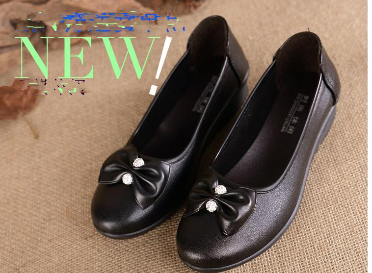 2019 Women's shoes in Spring and Autumn with New style Slope heel round head bowknot mother shoes @978254, Black
2019 Women's shoes in Spring and Autumn with New style Slope heel round head bowknot mother shoes @978254, Black