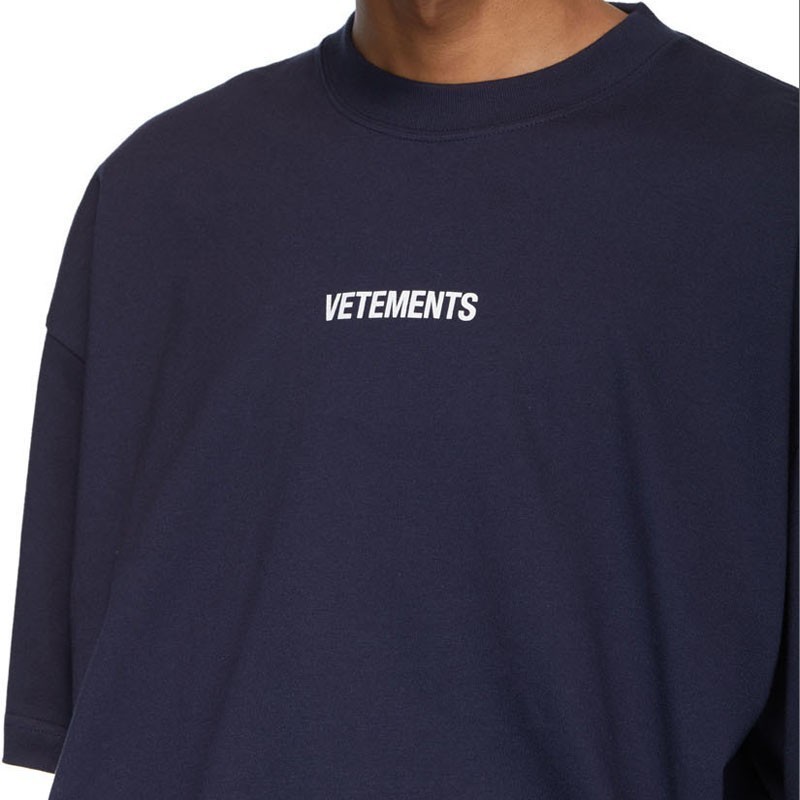 Fashion- Vetements Letter Embroidery Fashion Tee Super large standard Casual Simple Summer Breathable Tee Men Women Short Sleeve HFSSTX004