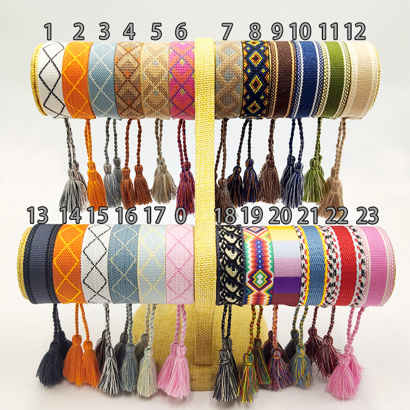 Adjustable Designer bracelet cotton woven Bracelets Lovers Bracelet Embroidery Tassel For Women men Rope Bracelet bangle friendship Jewelry
Adjustable Designer bracelet cotton woven Bracelets Lovers Bracelet Embroidery Tassel For Women men Rope Bracelet bangle friendship Jewelry