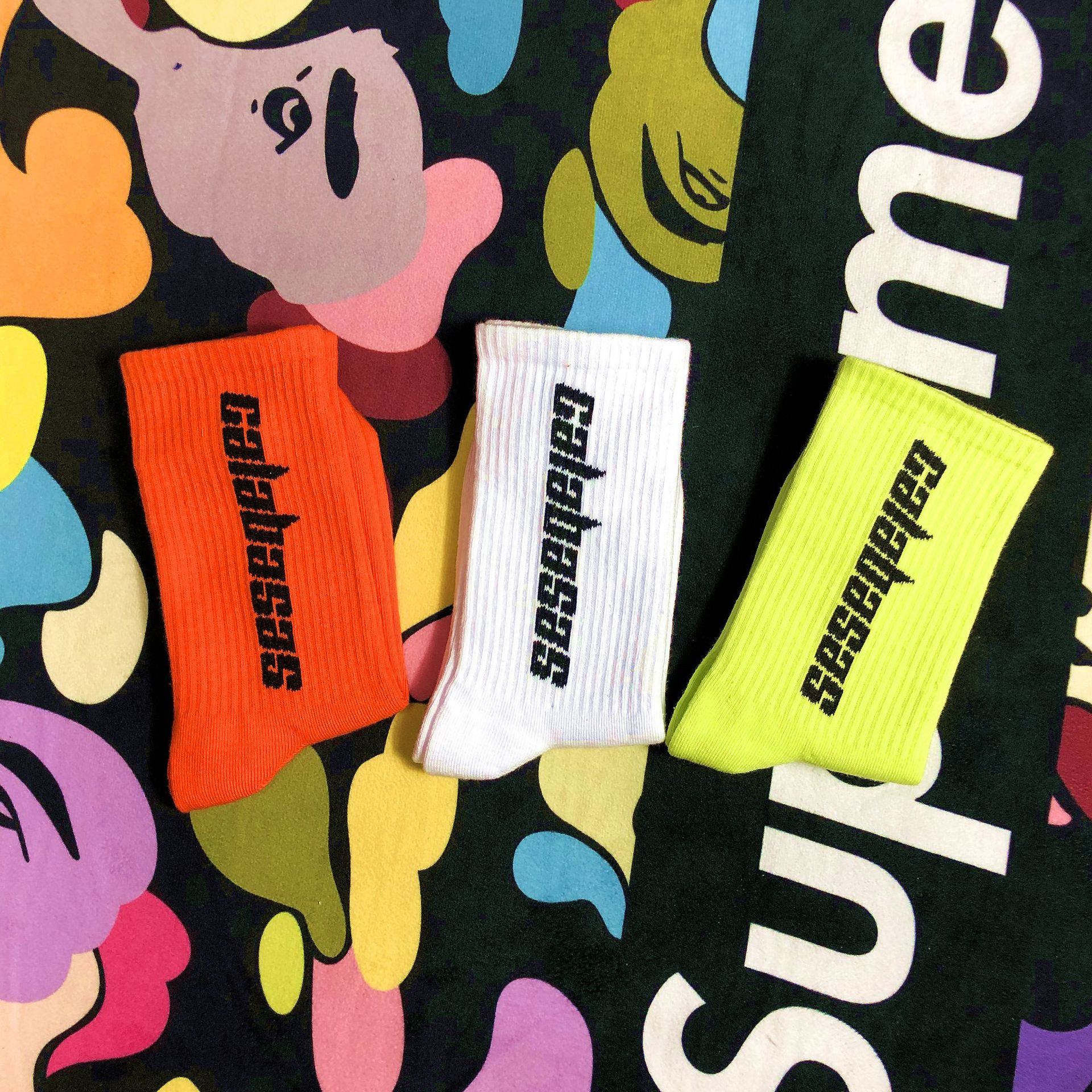 hot bursts of calabasas tricolor fashion base basics color stockings men sports basketball socks