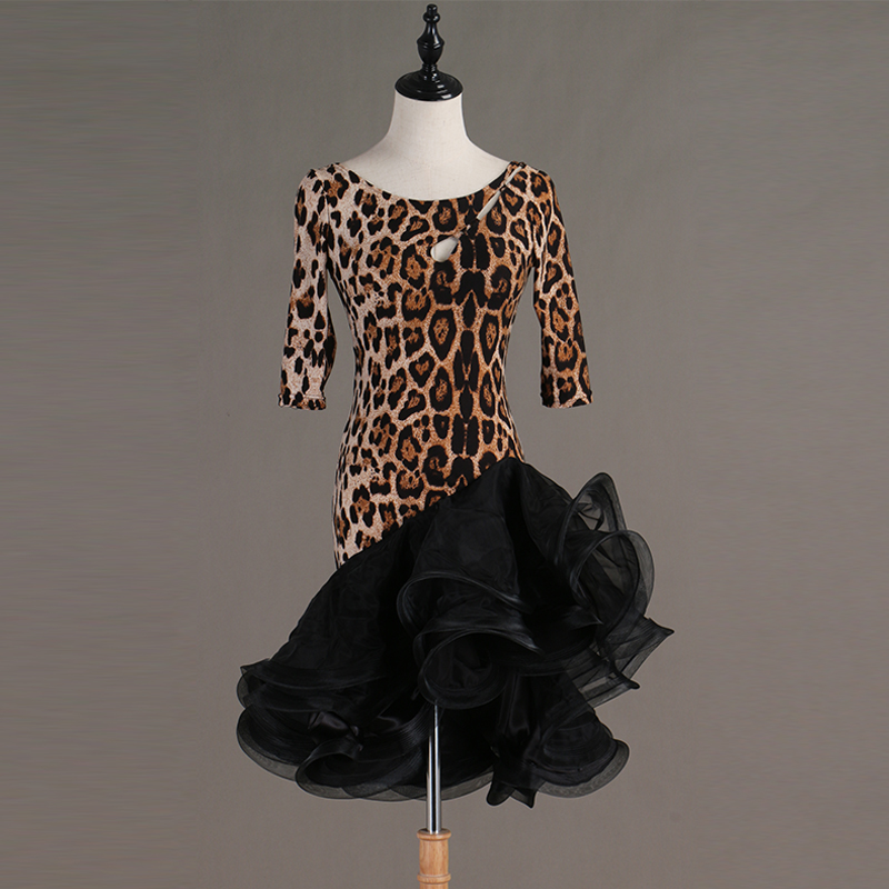 Leopard Latin Dance Dress Women Performance Costumes High-end Custom Female Cha Cha Rumba Latin Dance Skirt Competition Clothing, Flowers print
Leopard Latin Dance Dress Women Performance Costumes High-end Custom Female Cha Cha Rumba Latin Dance Skirt Competition Clothing, Flowers print