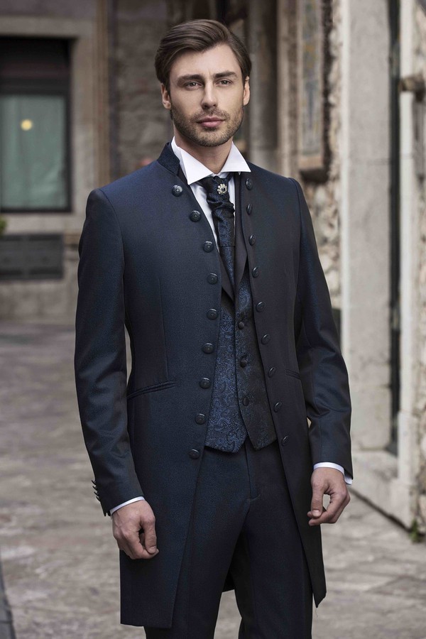 2019 Double-Breasted Groom Tuxedos Mandarin Lapel Slim Fit Mens Wedding Suits Formal Party Prom Suit Custom Made(Jacket+Vest+Pants)