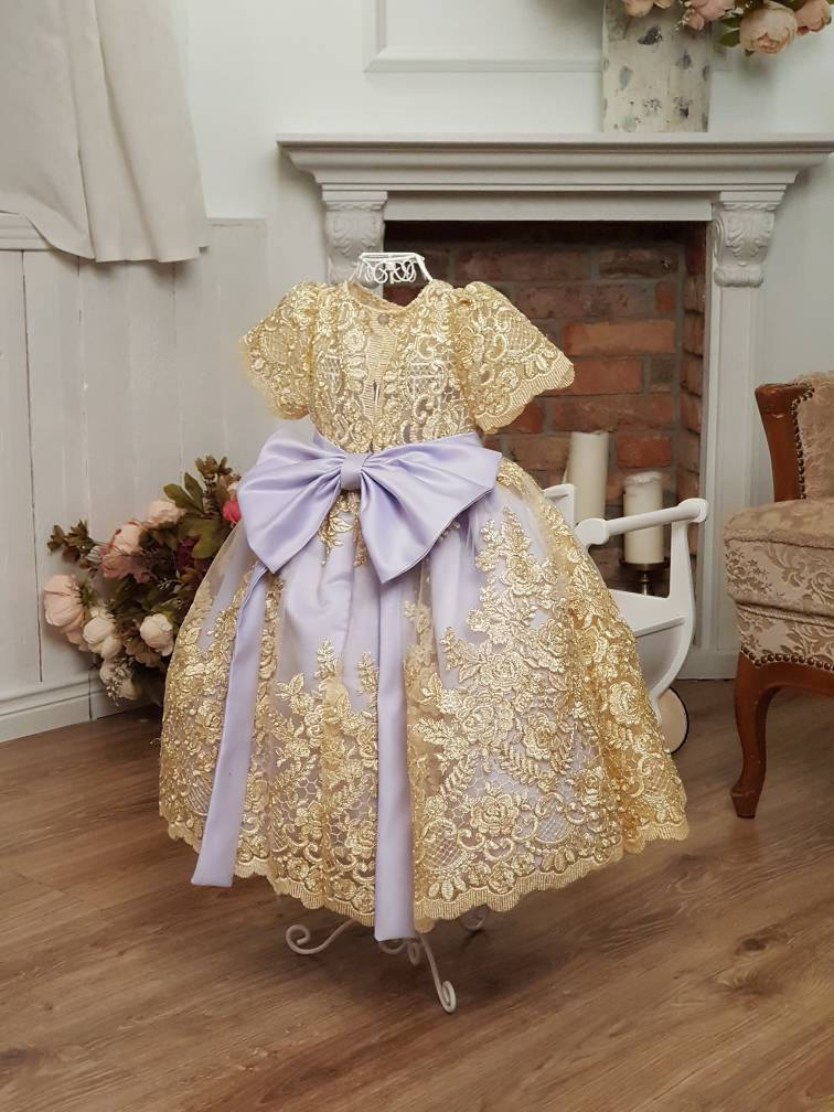 Little Baby Flower Girl Dresses For Wedding Jewel Neck Lace Appliqued A Line Short Sleeve Baby First Communion Dress