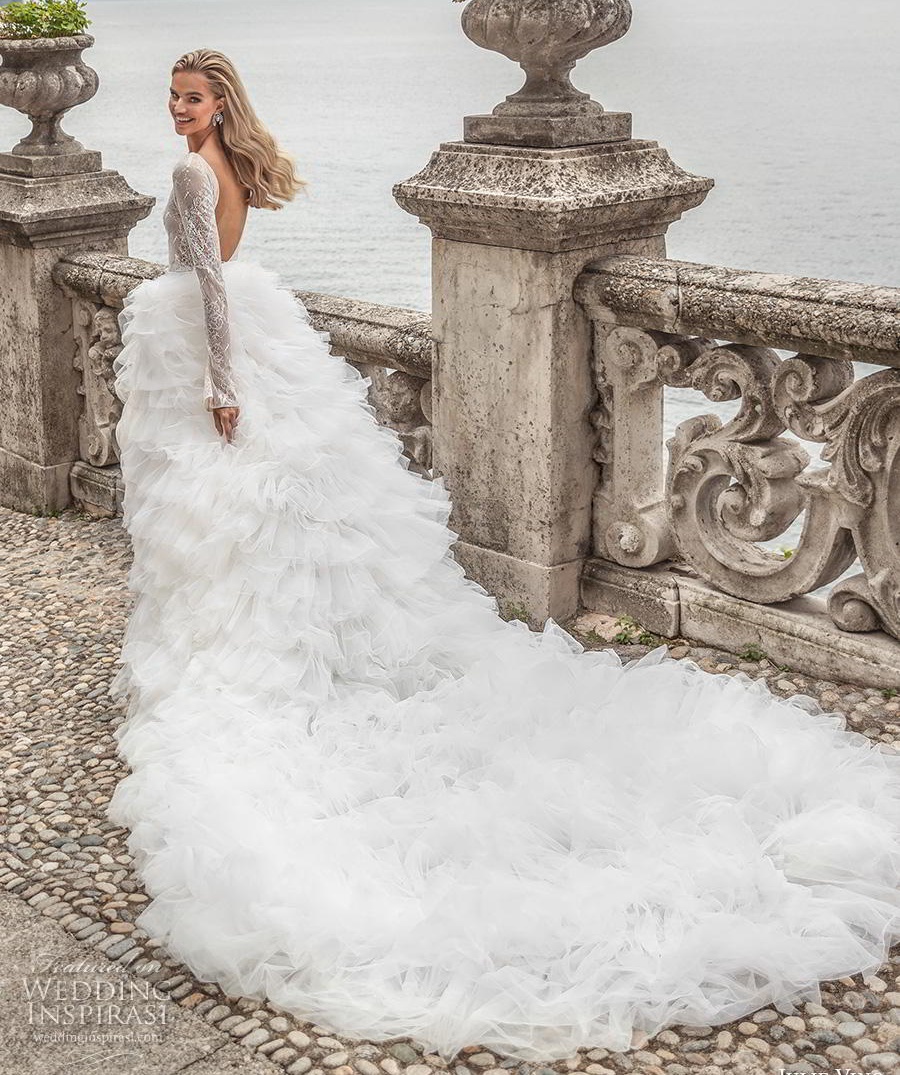Lace Amazing Long Sleeves Wedding Dresses Deep V Neck Backless Bridal Gowns A E Tiered Side Split Tulle Robe De Mari E