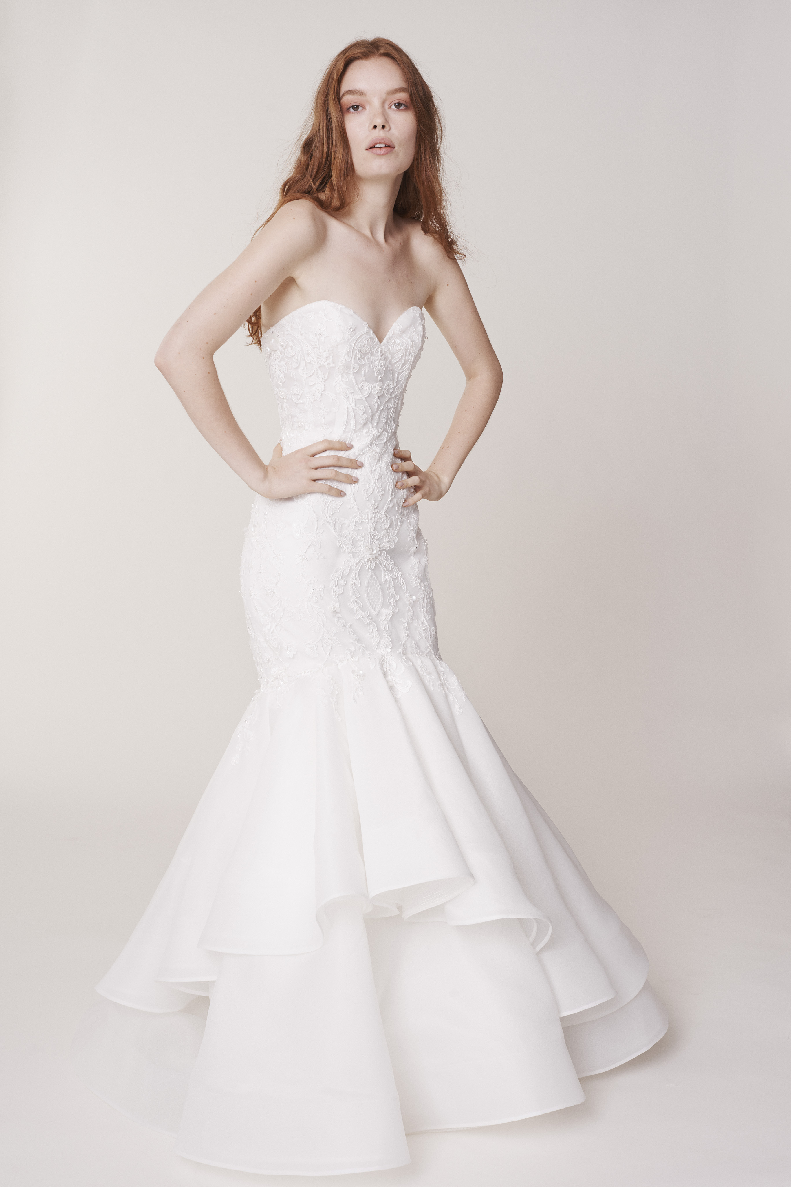 Elegent Mermaid Rita Vinieris Wedding Dresses Strapless Sleeveless Applique Tiers Wedding Gown Floor Length Custom robe de mariée