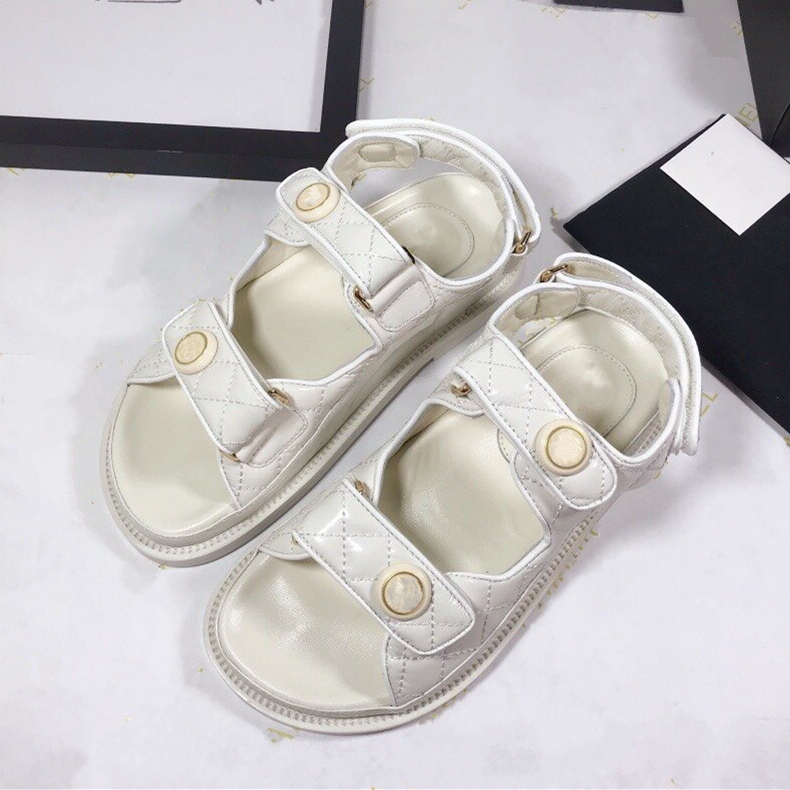 Trendy blue grid pattern magic stick shoes platform sandals white black real leather cowskin luxury designer women shoes size 35 to 40
Trendy blue grid pattern magic stick shoes platform sandals white black real leather cowskin luxury designer women shoes size 35 to 40