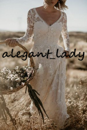 2020 New Long Sleeve Garden Wedding Dresses Modern V-neck 3D Lace Applique Hippie Bohemian Backless Beach Bride Wedding Gown