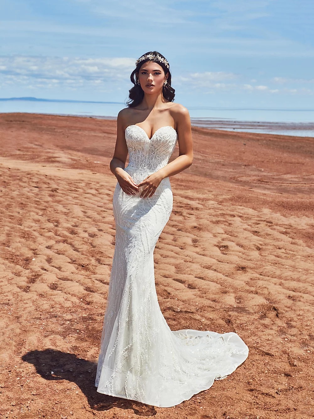 2020 Mermaid Wedding Dress With Detachable Train Strapless Sweetheart Appliqued Bridal Dress Beaded Sequins Backless Vestidos De Novia