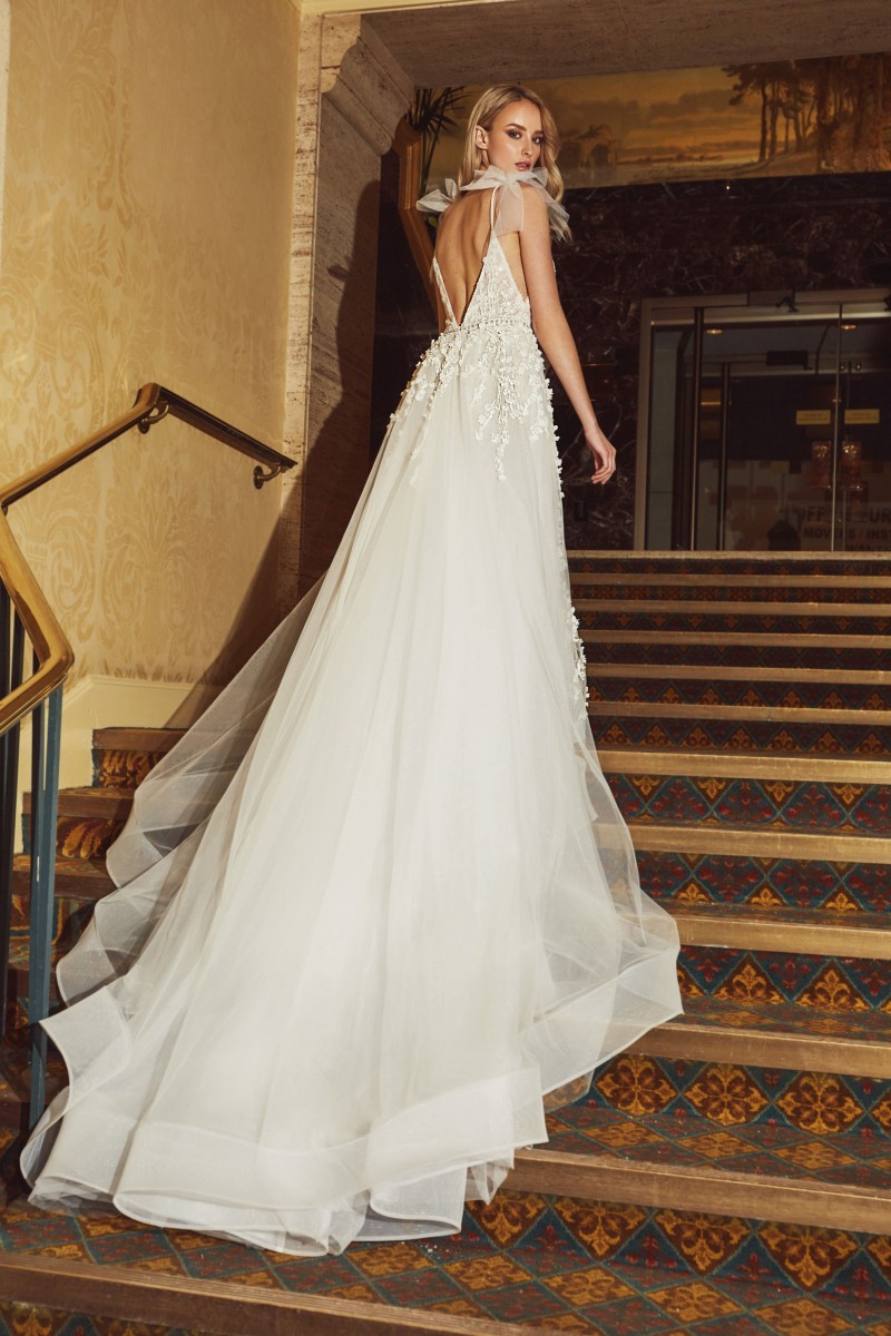 Calla Blanche Dresses Long Sleeves V Neck Lace Appliqued Boho Bridal Gowns Backless A Line Beach Wedding Vestidos De Novia 0505 0505