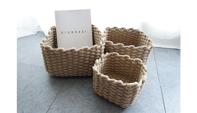 Designer Storage basket straw Nordic handmade cotton rope Sundries basket Home finishing Soft clothing Shooting display basket Home Storage, Multicolor
Designer Storage basket straw Nordic handmade cotton rope Sundries basket Home finishing Soft clothing Shooting display basket Home Storage, Multicolor