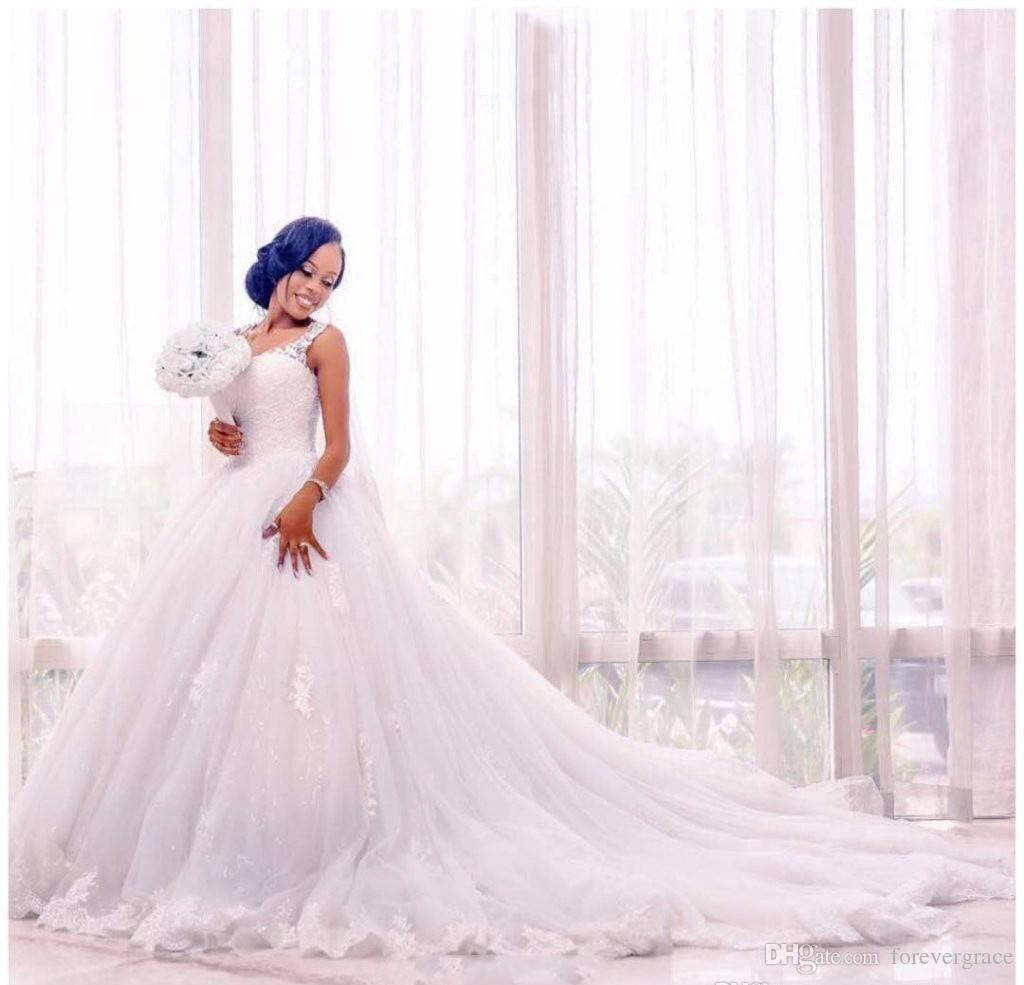 2019 African Black Girls White Wedding Dress With Lace Applique Sleeveless Country Garden Bridal Gown Custom Made Plus Size