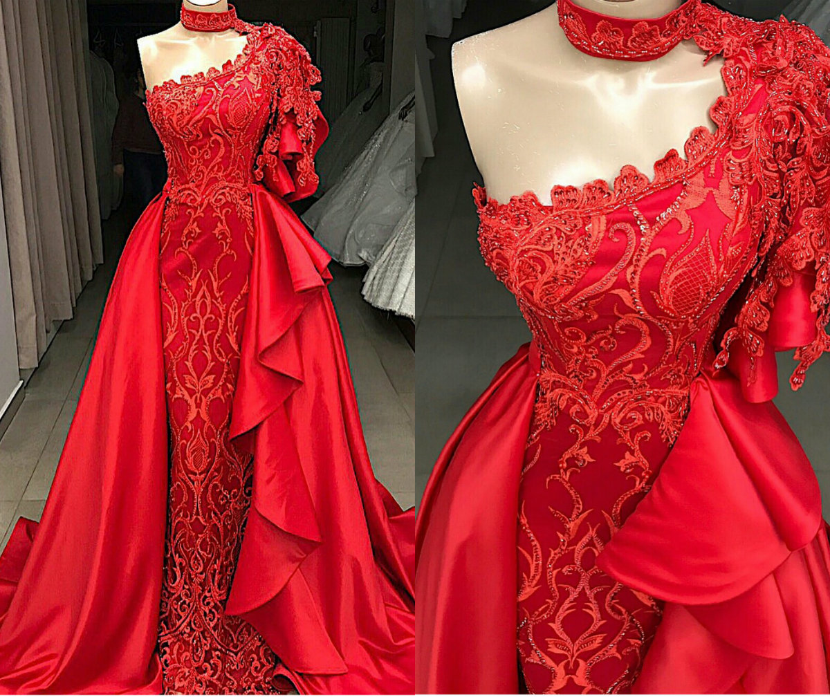 Halter Mermaid Party Dresses With Detachable Train Sleeveless Appliqued Beaded Evening Dress Ruffle Sweep Train Custom Made Party Gown