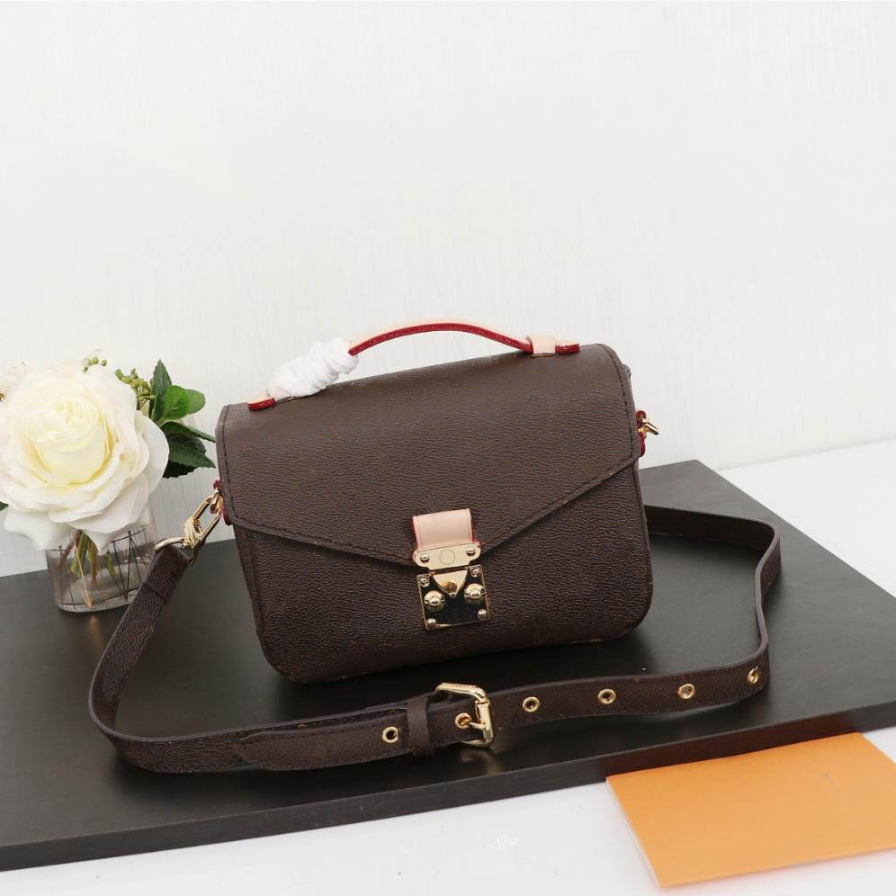 Women Shoulder Bags pochette bags classic High quality Woman fashion popular Women handbags size 25x19x9 cm model M44875
Women Shoulder Bags pochette bags classic High quality Woman fashion popular Women handbags size 25x19x9 cm model M44875