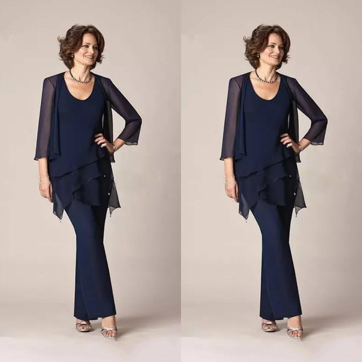 Navy Blue Elegant Mother Of the Bride Pant Suits Long Sleeves Scoop Neck Chiffon Formal Wedding Guest Suit with Jacket
Navy Blue Elegant Mother Of the Bride Pant Suits Long Sleeves Scoop Neck Chiffon Formal Wedding Guest Suit with Jacket