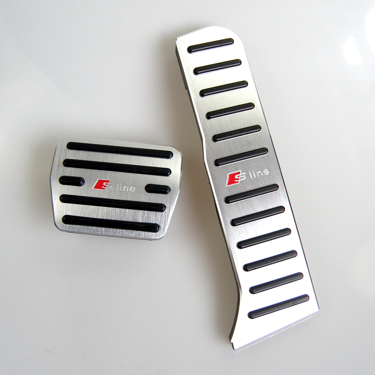 No Drill Aluminum Car Gas Pedal Accelerator Pedal Brake Pedal Cover For Audi A3(2009-2013) Q3(2012-2018) TT(2009-2018)
No Drill Aluminum Car Gas Pedal Accelerator Pedal Brake Pedal Cover For Audi A3(2009-2013) Q3(2012-2018) TT(2009-2018)
