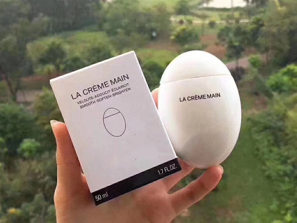 High Quality French Brand LA Creme Main Veloute Adoucit Eclaircit Smooth Soften Brighten Hand Cream For Hand Care Lotion With Free Shipping
High Quality French Brand LA Creme Main Veloute Adoucit Eclaircit Smooth Soften Brighten Hand Cream For Hand Care Lotion With Free Shipping