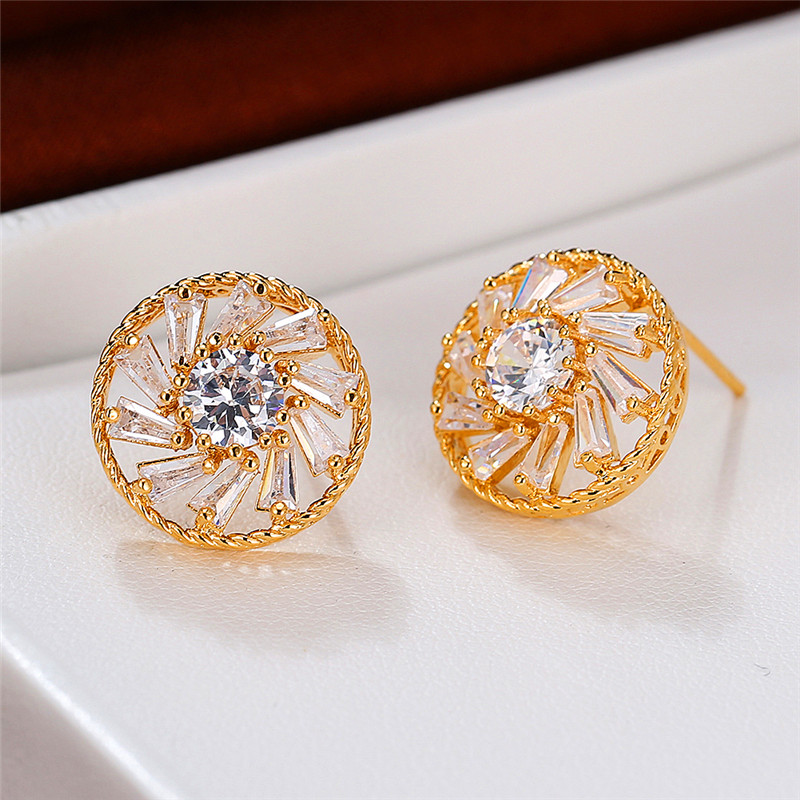 Korean Female Round Crystal Stone Earrings Cute Druzy Sun Flower White Stud Earrings For Women Rose Gold Silver Wedding
Korean Female Round Crystal Stone Earrings Cute Druzy Sun Flower White Stud Earrings For Women Rose Gold Silver Wedding
