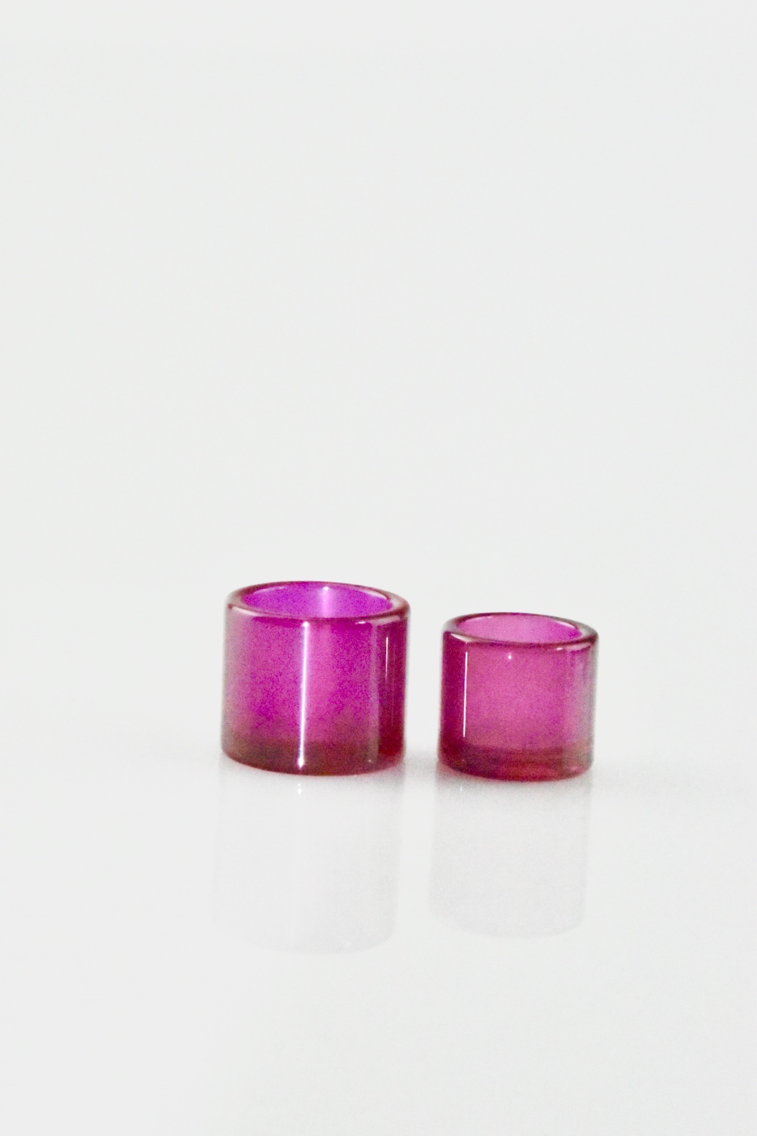 Glass hookah other smoking accessories, red gem factory direct price concessions welcome to consult
Glass hookah other smoking accessories, red gem factory direct price concessions welcome to consult
