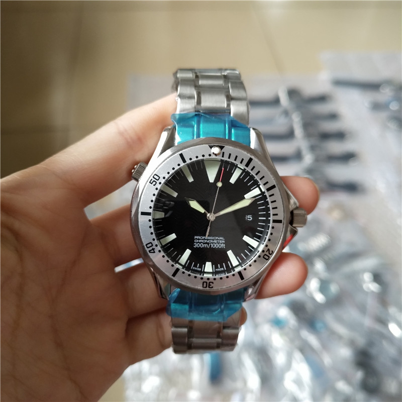 Hot sale mechanical watch Steel watch for man watches stainless steel wrist watch automatic watches 361, Black bezel
Hot sale mechanical watch Steel watch for man watches stainless steel wrist watch automatic watches 361, Black bezel