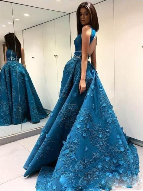 2020 New Arrival A Line Evening Dresses Hollow Sleeveless Lace Applique Sequins Formal Dresses Sweep Train Jewel Neck Party Gown