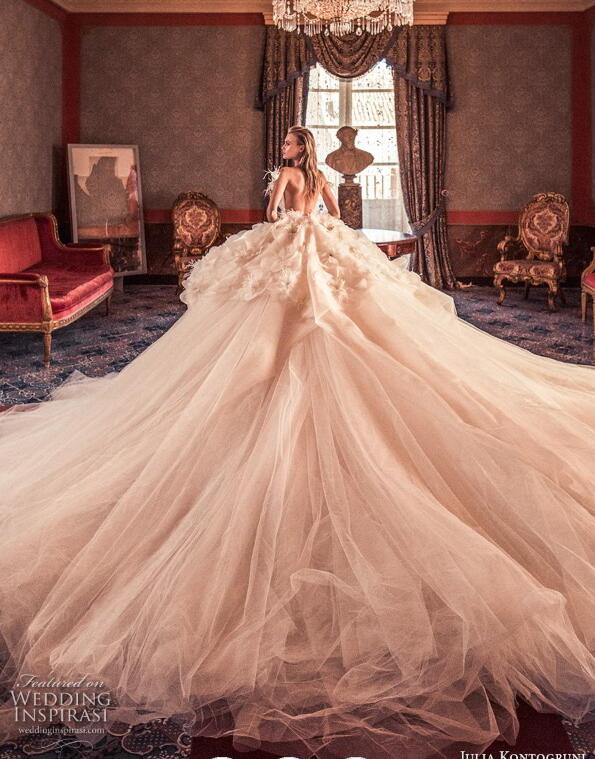 Julia Kontogruni Vintage Dresses Off The Shoulder Lace 3D ral Appliqued Country Wedding Dress Feather Bridal Gowns