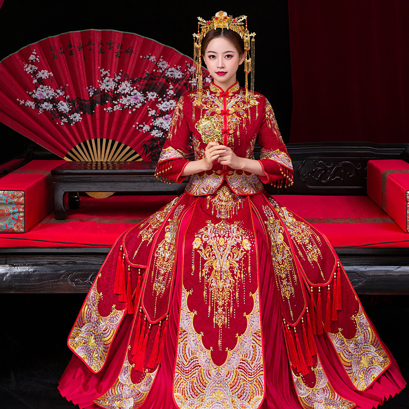 Modern Chinese Traditional Wedding Cheongsam Qipao China Dress Vestido Oriental Clothing Long Red Gown Plus Size 3XL 4XL 5XL 6XL
Modern Chinese Traditional Wedding Cheongsam Qipao China Dress Vestido Oriental Clothing Long Red Gown Plus Size 3XL 4XL 5XL 6XL